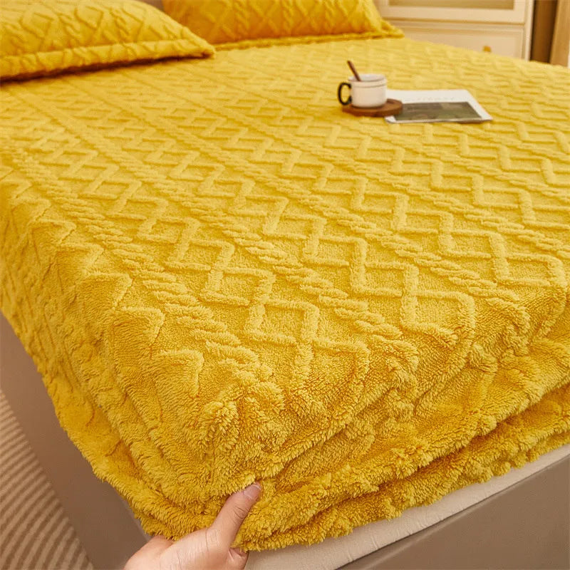Bonenjoy Winter Warm Bed Sheet Yellow Color Taff Velvet Fleece Bed Linen Single Plush drap de lit 2 personnes Thick Bed Cover KENNRICK