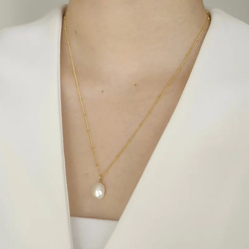 18K Gold Plated Pearl Pendants Necklaces