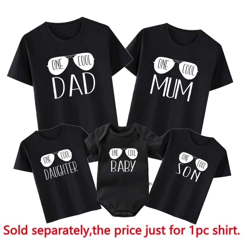 Copy of Papa Mama Family Matching Outfits Daddy Mom Kids T-shirt Baby Bodysuit KENNRICK