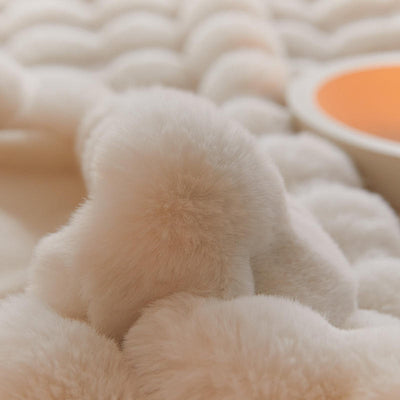Tuscan Imitation Fur Luxury Warmth Super Comfortable Blankets KENNRICK